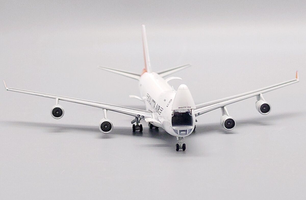 Kalitta Air B747-400F Reg: N403KZ 1:400 JC Wings Diecast Kalitta Air B747-400F Reg: N403KZ 1:400 JC Wings Diecast