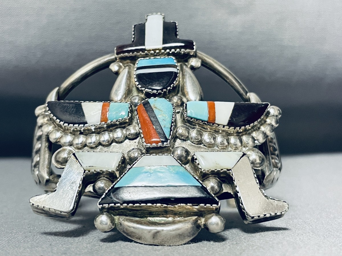 Museum Quality Vintage Zuni Turquoise Knifewing Sterling Native American Jewelry Silver Bracelet Museum Quality Vintage Zuni Turquoise Knifewing Sterling Native American Jewelry Silver Bracelet