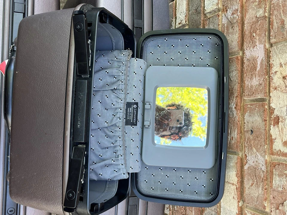 VTG Samsonite Large 3 piece Set Hard Shell Rolling Suitcase with Handle Luggage - Image 3 of 4