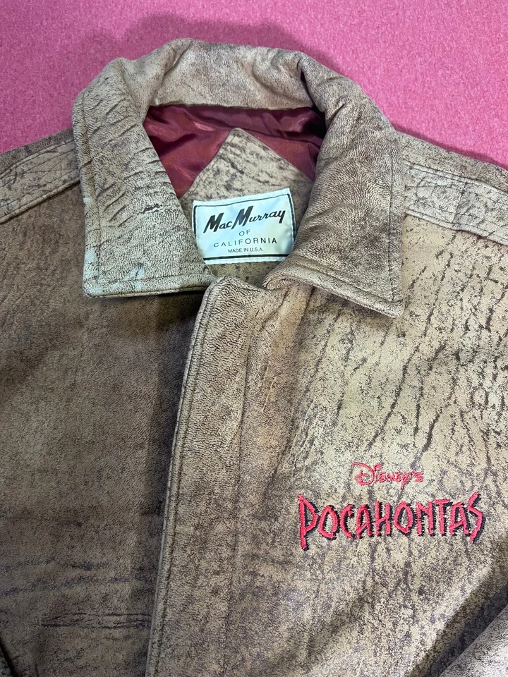 Jaqueta vintage Walt Disney Pocahontas tripulação Mac Murray da Califórnia couro grande - Imagem 2 de 4