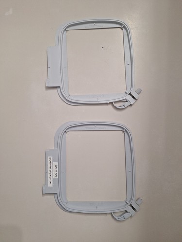 HUSQVARNA VIKING Lot Of 4 Embroidery Hoops 240x150 120x120 100x100 + Training CD - Picture 2 of 10