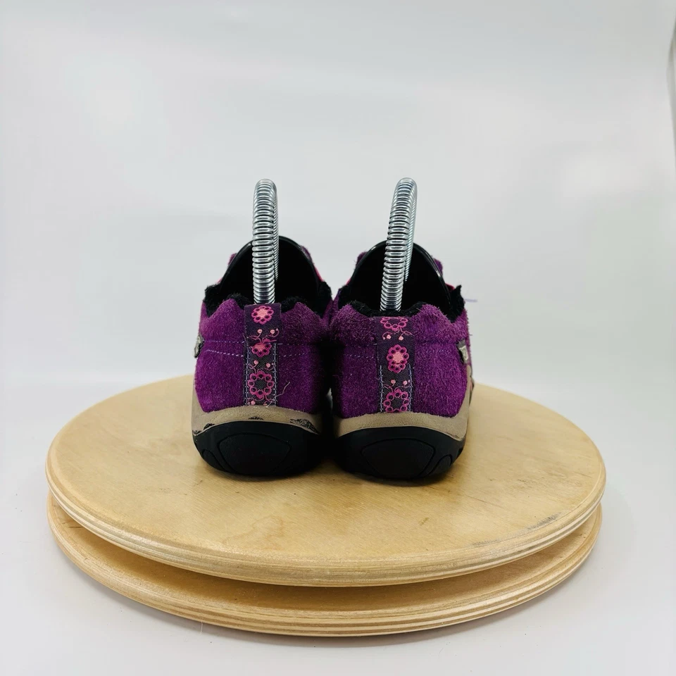 Merrell Kids 10.5M Jungle Moc Frosty WTPF Gamuza, Wineberry Impermeable Sin Cordones Foto 4 de 4