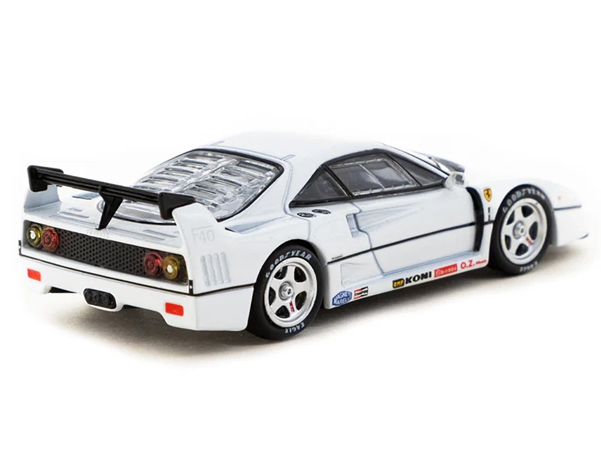 FERRARI F40 WHITE 1/64 DIECAST MODEL CAR BY TARMAC WORKS