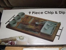 NEW IN BOX 9 piece chip and dip serving set