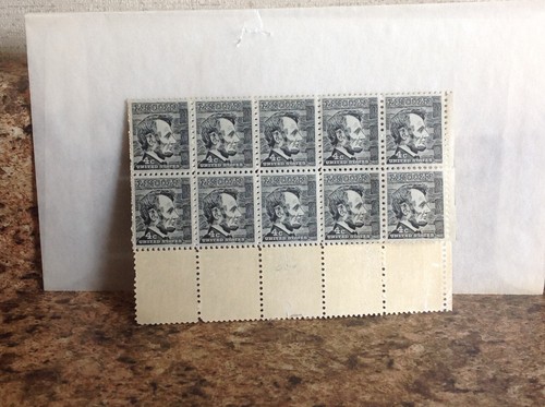 U.S. 4 cents cent Abraham Lincoln US Postage Stamp Uncut Sheet Of 25 - Picture 2 of 3