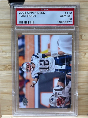 2008 Upper Deck Football - PSA 10 Gem MT! - Tom Brady - #112 - PATRIOTS/BUCS!