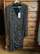 Ladies Evening Proms Cocktail Brand New Coast dress Size 12