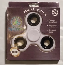 Spinners by IN Global Inc Spinners Plastic Finger Toy, White