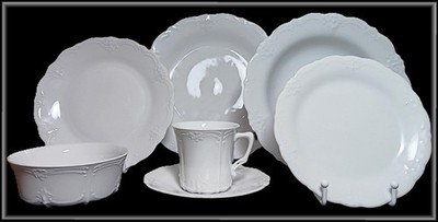 Tirschenreuth (Hutschenreuther) Baronesse White 7 Piece Setting (5 pieces New)