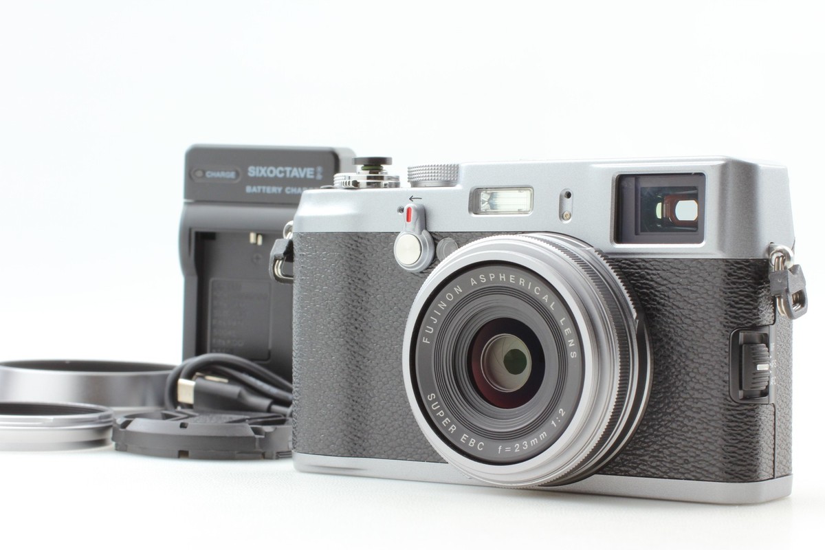 MINT] Fujifilm fuji FinePix X100 Silver 12.3 MP Digital Camera