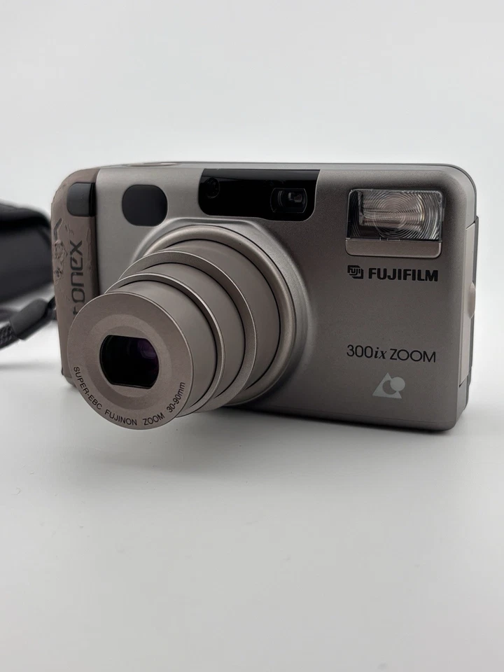 Fujifilm 300ix Zoom APS Kompaktkamera Fujinon 30-90mm funktionstüchtig - Bild 1 von 4