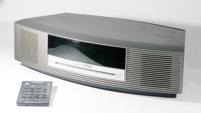 BOSE WAVE MUSIC SYSTEM MIT CD-PLAYER UND FERNBEDIENUNG RECEIVER
