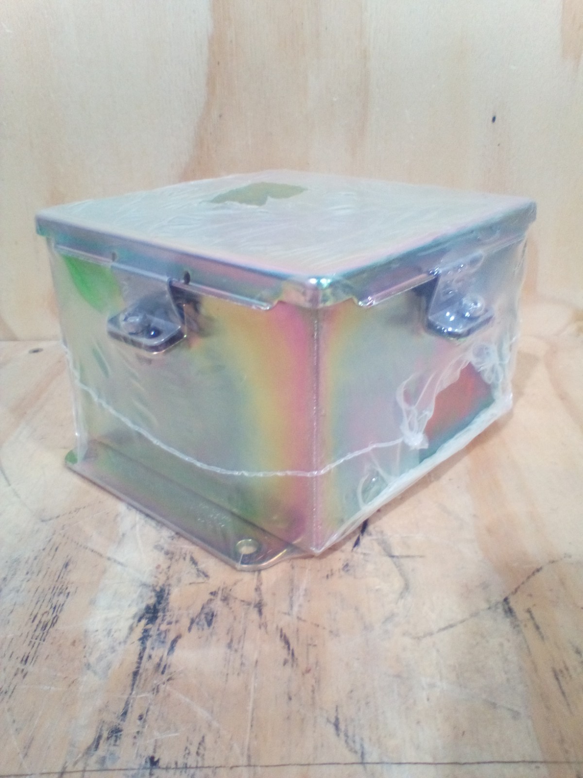 nVent Hoffman A606CHNFSS6 316 Stainless Steel Junction Box 6x6x4 Hinged