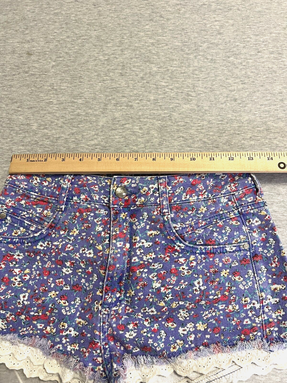 Picture 8 of 10