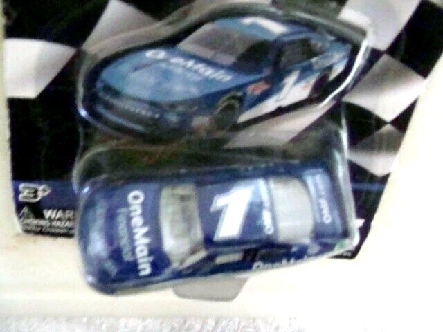 Автомобиль ELLIOTT SADLER NO1 One Main Chevrolet 2018 Wave 6 Nascar масштаб 1:64 - Изображение 4 из 4