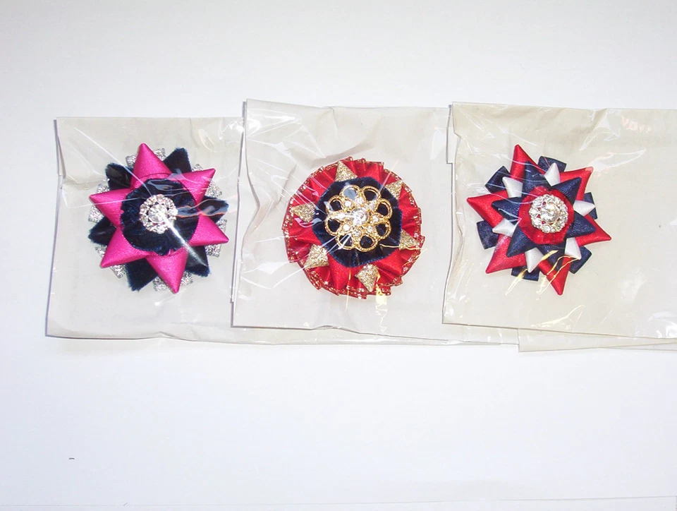 KNOPFLOCH ~ VON CORNERSTONE STIRNBÄNDER ~ ZUM ZEIGEN