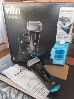 rasoir électrique homme braun - Photo 1/3
