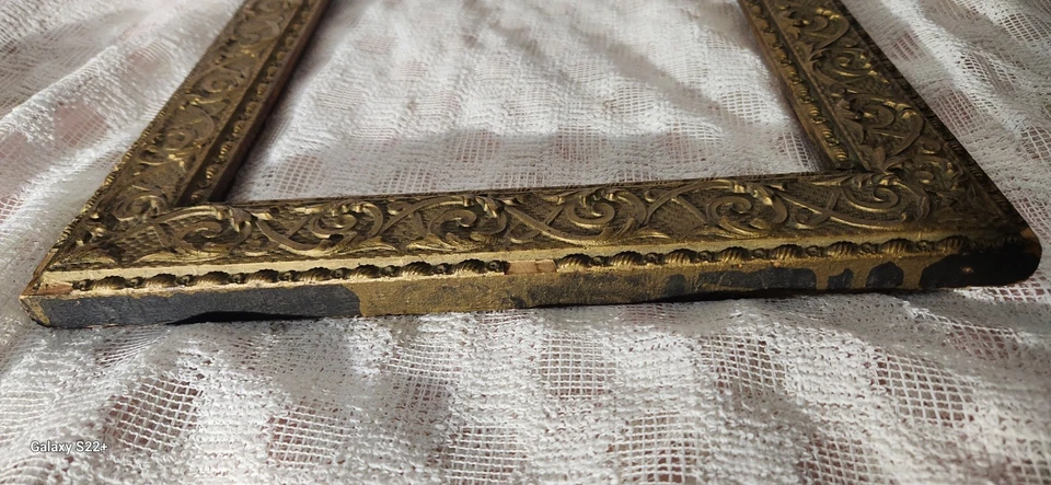 Antique Wooden Decorative Picture Frame - Image 3 of 4