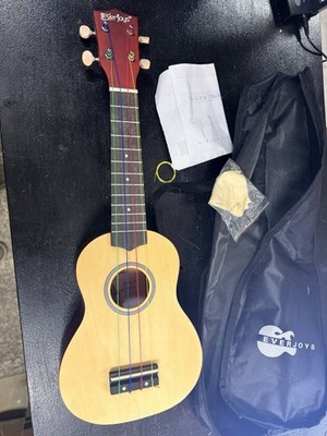 EverJoys 21  Soprano Ukulele Beginner Color Strings Gig Bag Accessories
