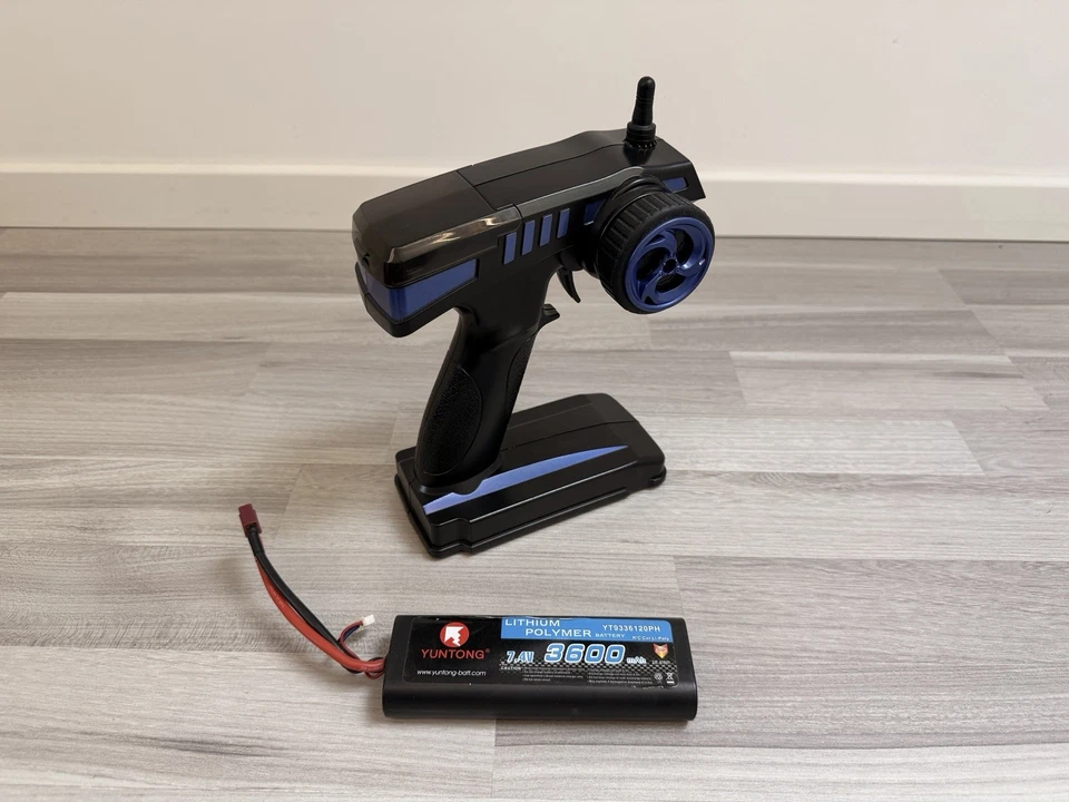 Topspeed Racing 1:10 Brushless RC Stadium Truck - 2s Lipo  2,4 GHz Fernsteuerung - Bild 2 von 4