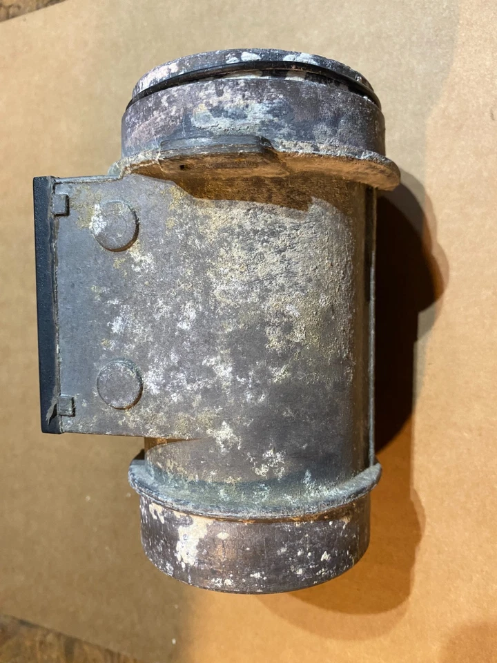 Sensor de flujo de aire de masa 005 para Saab 900. 1985-1988 Foto 3 de 4