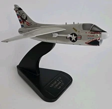 Vought A-7A Corsair II  1/72 Desktop Model Aircraft Navy Airplane