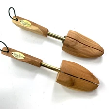 Woodlore Wood Shoe Stretcher Shaper Insert Mens Women's Cedar Made In USA