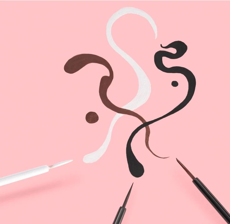 | Delineador de pestañas princesa marrón | A prueba de manchas, delineador de ojos mate con cepillo ultrafino Foto 4 de 4