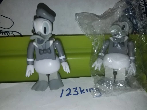 Lote de 6 figuras Kubrick Disney Medicom Foto 3 de 4