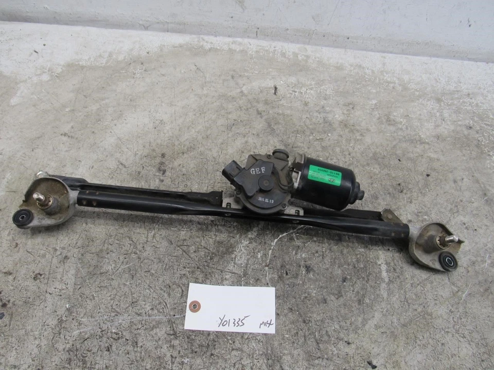 2016 Hyundai Genesis coupe front windshield wiper motor linkage transmission - Изображение 2 из 4