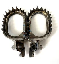 NEW YAMAHA YZ250F 24-25  Titanium Foot pegs Factory style YZ 250F YZF250 100%