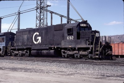 Boston & Maine (B&M - G) - SD38 - #692 - Original 35mm Dia.