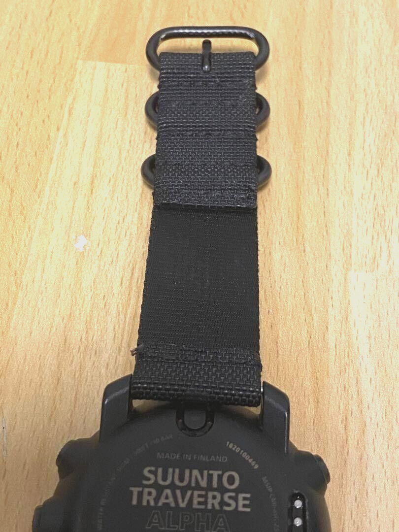 SUUNTO TRAVERSE ALPHA BLACK RED スント Suunto Core Alpha Stealth - a tactical watch for all-round use