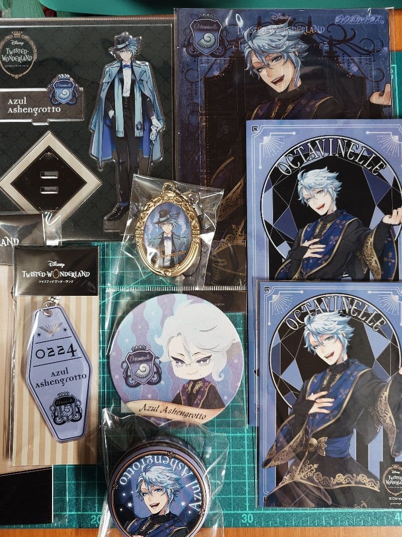 Twisted Wonderland Azul Ashengrotto Figure Collectible Merch | eBay