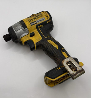 DEWALT DCF886 18V XR CORDLESS IMPACT DRIVER (BODY ONLY)
