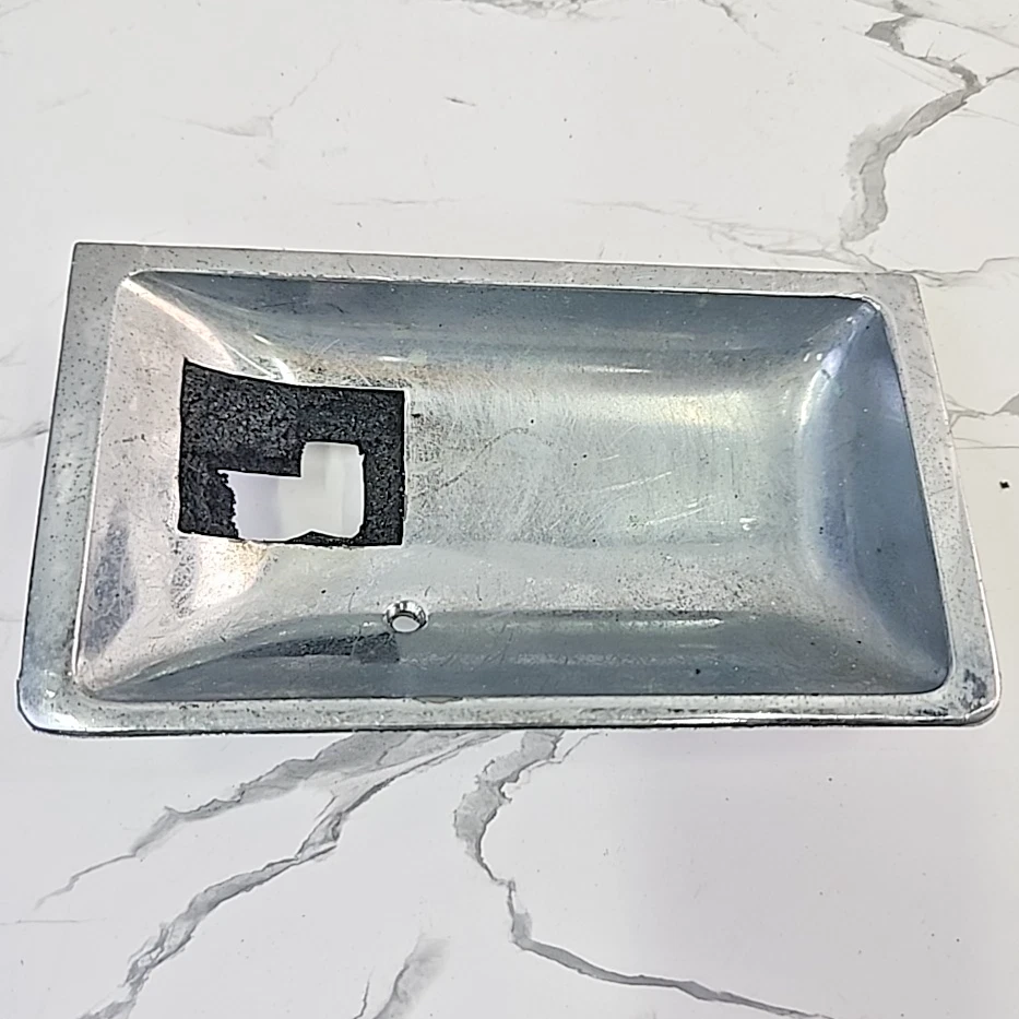 Lincoln D5VB6022896AA 1975-1979 Continental diestro interior moldura de manija de puerta plateada Foto 2 de 4