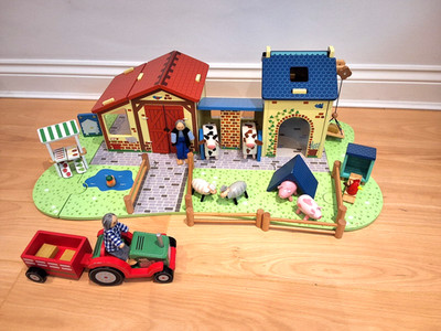 Great Little Trading Co Wooden Willow Farm & Tractor - fast komplett + Extras