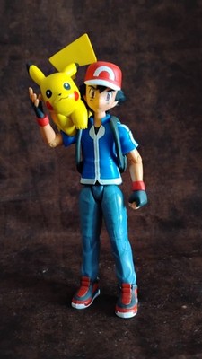 Ash and Pikachu Pokemon Trainer Action Figure with Backpack 2015 Tomy