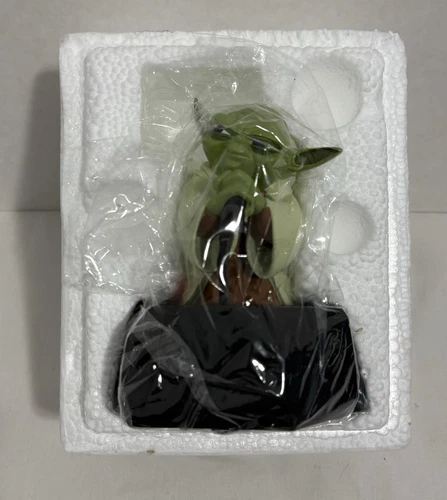 Star Wars Clone Wars ~ YODA  Maquettes ~ Gentle Giant LTD