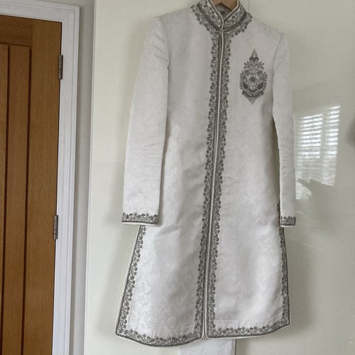 Mens Grooms Asian Indian Pakistani wedding Party sherwani
