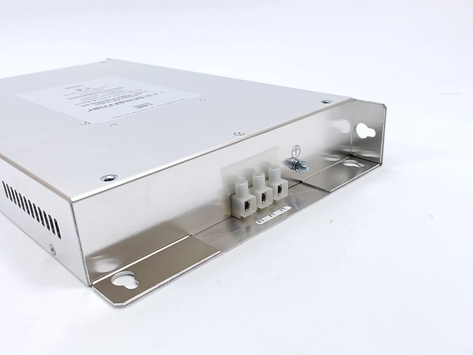 Filtro RFI TRIFÁSICO SCHAFFNER R88A-FIW4030-SE FS5816-30-07 Foto 4 de 4