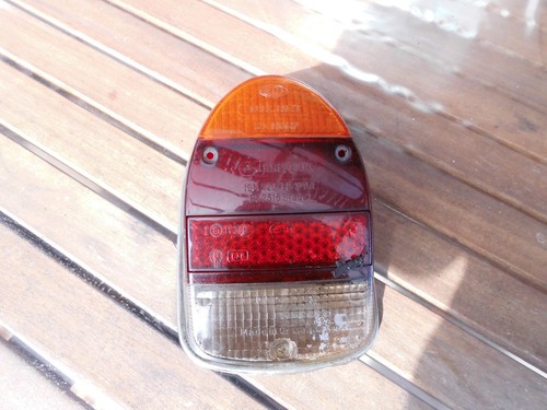 VW Käfer Streu-scheibe mit Rückfahrlicht     Alt