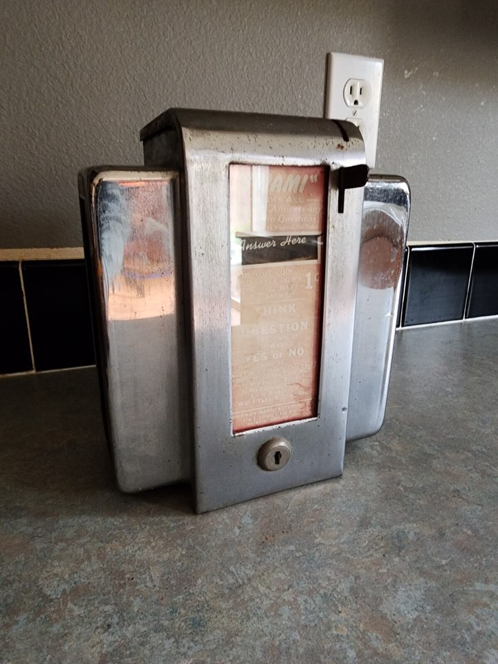 1950s SWAMI 'Knows All' Working Napkin Dispenser and Fortune Teller 1