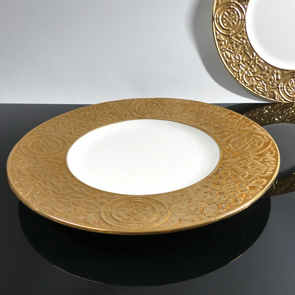 Villeroy & Boch 2 sehr seltene Platzteller mit breitem Relief Goldrand Ø 33,5 cm