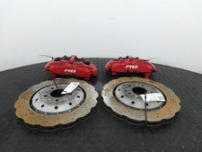 AUDI R8 Front Brake Kit 2 x Calipers With Vented Discs 07-15 5.2L CTYA