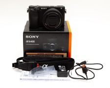Sony Alpha A6400 Camera Kit w/ 16-50mm OSS PZ II Lens  Low Shutter CLEAN  USA