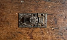 2144 Antique Cast Iron Late 1800s Eastlake Cupboard Cabinet Latch Complete