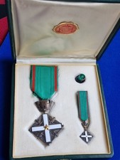 DECORAZIONE ARGENTO CAVALIERE O.M.R.I. ORDINE MERITO REPUBBLICA ITALIANA SCATOLA