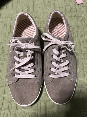 Taos Star Women s Beige Canvas Sneakers Arch Support Lace Up Size 12