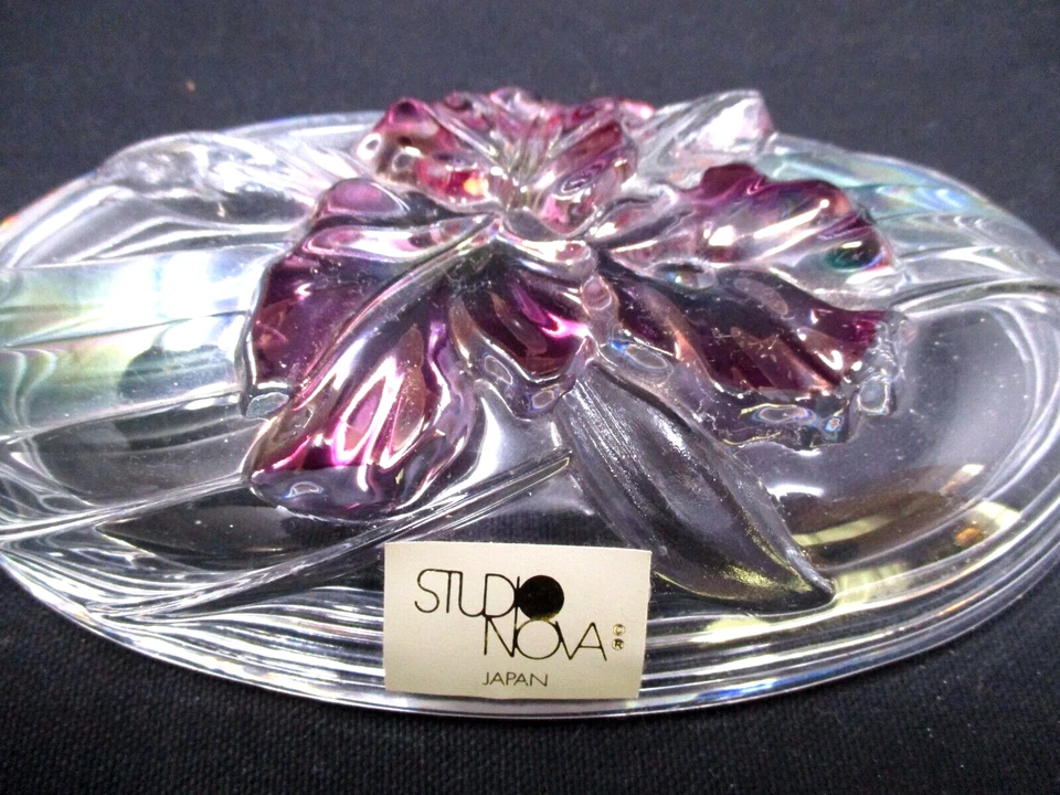 Vintage Candy Dish Lid Trinket Clear Glass Iris Flower Lid Studio Nova Japan 80s - Image 4 of 4